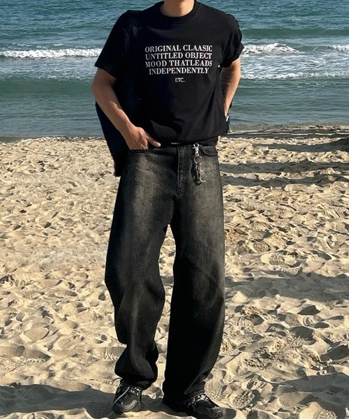 NOWLE（ノウル）の「【NOWLE】リラックスフィット メッセージレタリング 半袖Tシャツ / モダンストリート タイポグラフィ トップス（Tシャツ/カットソー・メンズ・レッド/ブラック・X-LARGE/LARGE/MEDIUM）」の19枚目の写真