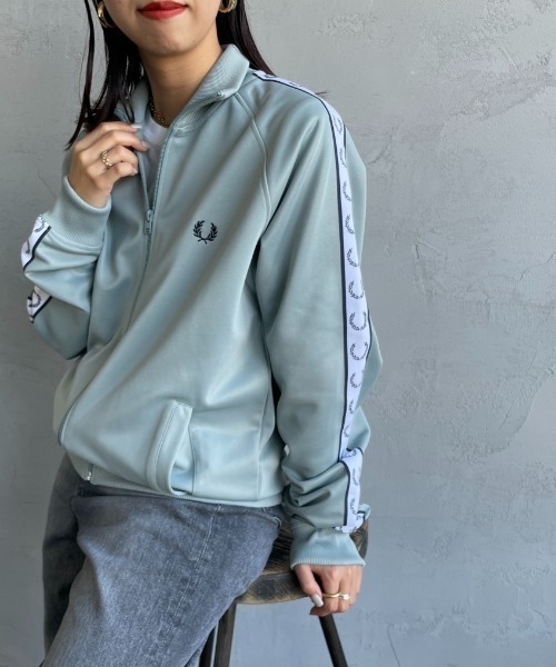 FRED PERRY（フレッドペリー）の「[FRED PERRY/フレッドペリー] トラックジャケット（ジャージ・レディース・ブルー・S）」の4枚目の写真