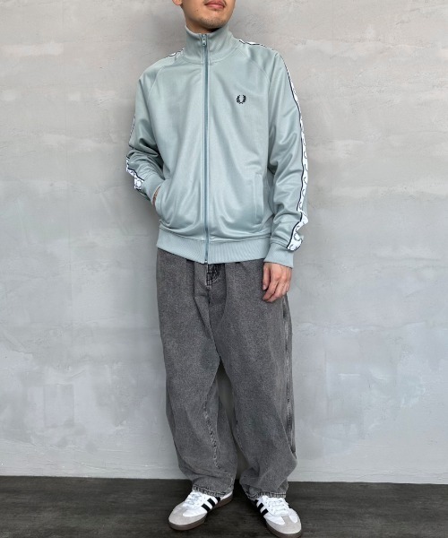 FRED PERRY（フレッドペリー）の「[FRED PERRY/フレッドペリー] トラックジャケット（ジャージ・レディース・ブルー・S）」の17枚目の写真