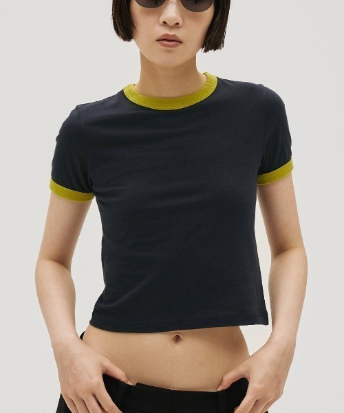 TODAYFUL(トゥデイフル)の「Compact Ringer Tee 12610610(Tシャツ/カットソー・メンズ・ネイビー/ベージュ/オフホワイト/ライトブルー・FREE)」の4枚目の写真