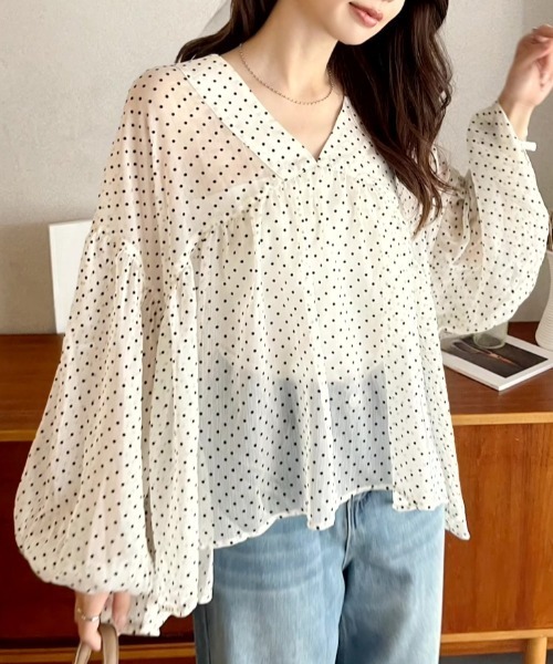 Eclat one(エクラワン)の「【Eclat one】シアー ドット ギャザー ペプラム ブラウス(シャツ/ブラウス・レディース・ブラウン/アイボリー/ブラック・FREE)」の2枚目の写真