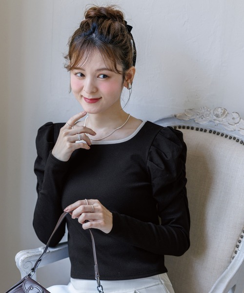 alotta(アロッタ)の「【Corie】配色デザインパワショルダーリブトップス(Tシャツ/カットソー・レディース・ホワイト/ピンク/ブラック・M/L)」の7枚目の写真