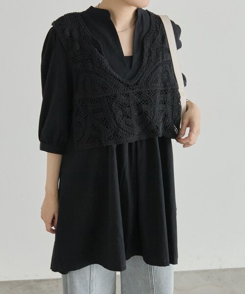 ear PAPILLONNER(イアパピヨネ)の「ベスト付きブラウス【SUM1 STYLE】(シャツ/ブラウス・レディース・ブラック/ホワイト/ブルー系その他・FREE)」の2枚目の写真