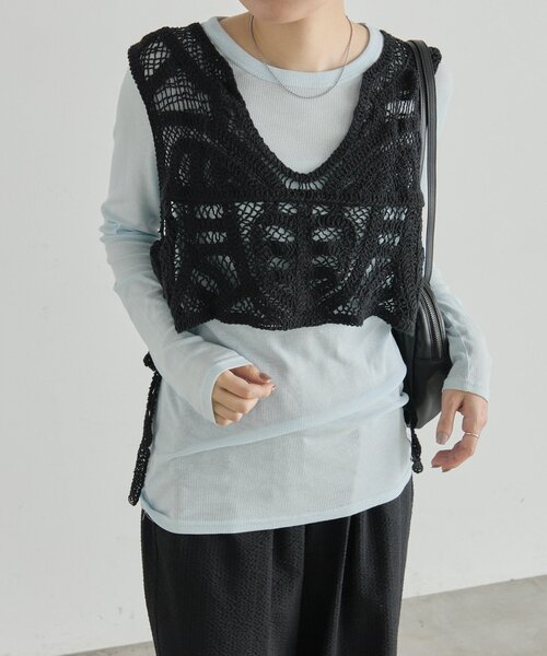 ear PAPILLONNER(イアパピヨネ)の「ベスト付きブラウス【SUM1 STYLE】(シャツ/ブラウス・レディース・ブラック/ホワイト/ブルー系その他・FREE)」の5枚目の写真