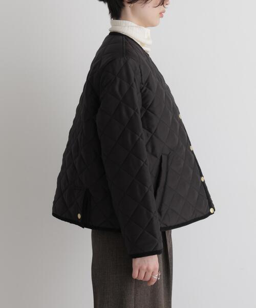 Traditional Weatherwear(トラディショナルウェザーウェア)の「Traditional Weatherwear/別注 ARKLEY A-LINE(ノーカラージャケット・レディース・ブラック/アイボリー・32/34)」の18枚目の写真