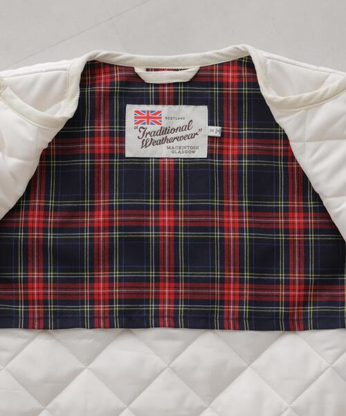 Traditional Weatherwear(トラディショナルウェザーウェア)の「Traditional Weatherwear/別注 ARKLEY A-LINE(ノーカラージャケット・レディース・ブラック/アイボリー・32/34)」の9枚目の写真