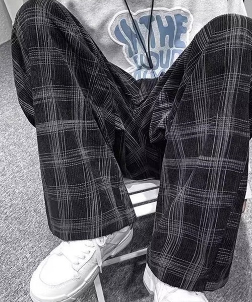 KELVIN(ケルヴァン)の「Grid Check Wide Pants グリッドチェックワイドパンツ(その他パンツ・メンズ・ブラック/カーキ・MEDIUM/LARGE)」の4枚目の写真