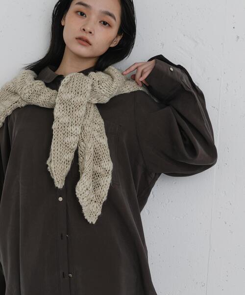 SENSE OF PLACE by URBAN RESEARCH（センスオブプレイスバイアーバンリサーチ）の「メタルボタンピーチタッチルーズシャツ（シャツ/ブラウス・レディース・ライトベージュ/ピンク/ブラウン・ONE）」の2枚目の写真