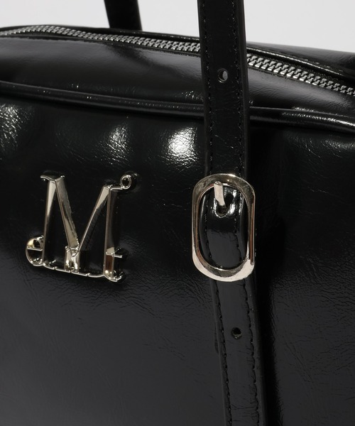 MUCENT（ムセント）の「【MUCENT/ムセント】LUIN METAL LOGO BAGUETTE BAG UNISEX/ルイン メタル ロゴ バゲットバッグ ユニセックス（ショルダーバッグ・レディース・ブラック・FREE）」の4枚目の写真