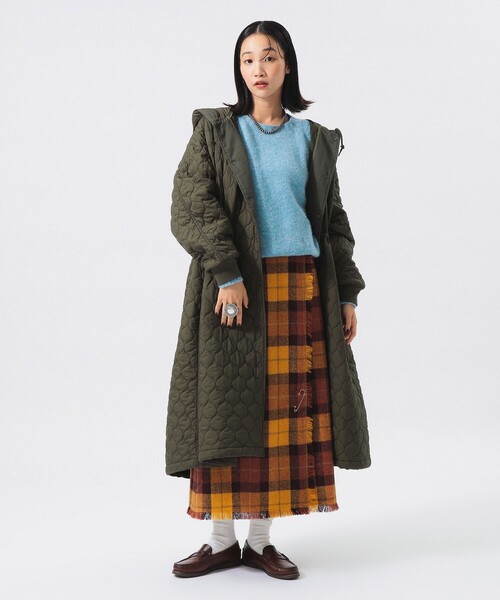 BEAMS BOY（ビームスボーイ）の「ナイロン キルト フードコート（その他アウター・レディース・オリーブ/ブラック・ONE SIZE）」の2枚目の写真