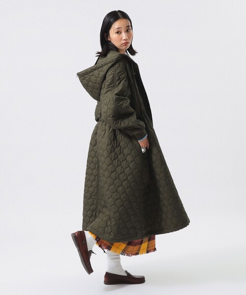 BEAMS BOY（ビームスボーイ）の「ナイロン キルト フードコート（その他アウター・レディース・オリーブ/ブラック・ONE SIZE）」の16枚目の写真