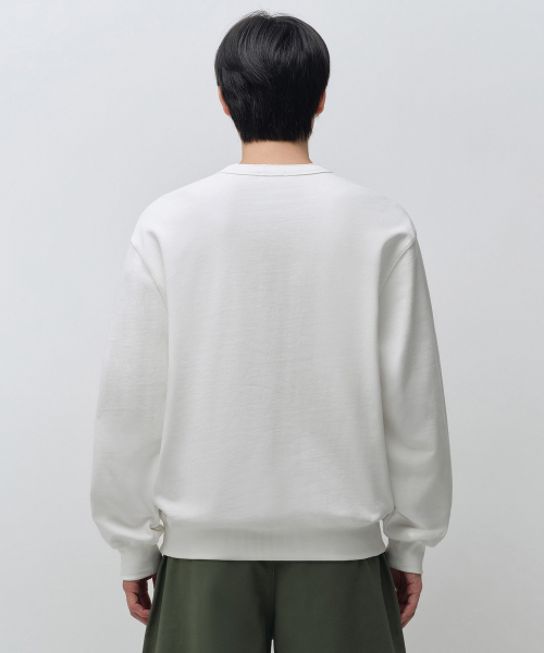 MUSINSA STANDARD（ムシンサスタンダード）の「ヘンリーネックスウェットシャツ [アイボリー]（スウェット・メンズ・その他・SMALL/MEDIUM/2XL/LARGE/X-LARGE/3XL）」の3枚目の写真