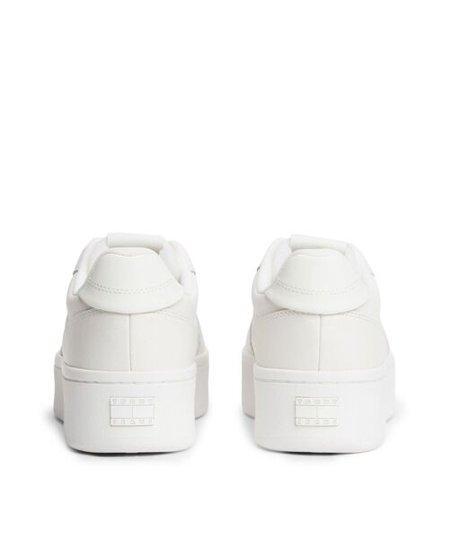 tommy jeans（トミー ジーンズ）の「ARCHIVE '98 MAX（スニーカー・レディース・ホワイト・23.5cm/23cm/24.5cm/24cm）」の3枚目の写真