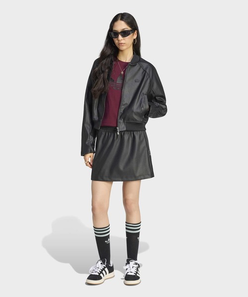 adidas(アディダス)の「プレザー SST トラックトップ / ジャージ / トラックジャケット / アディダスオリジナルス adidas Originals(ジャージ・レディース・ブラック・SMALL/X-LARGE/3XL/XX-LARGE/MEDIUM/LARGE/X-SMALL)」の5枚目の写真
