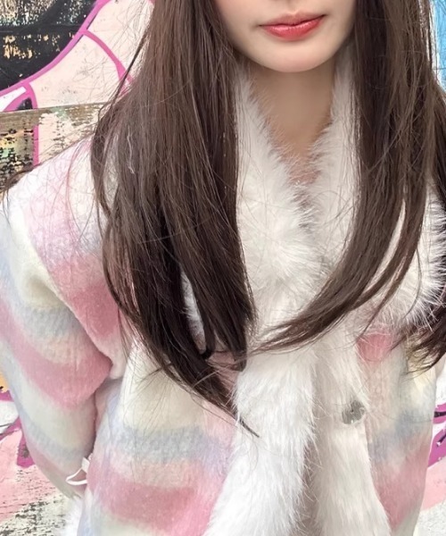 AMAJI(アマジ)の「ショート丈 ウール フェイクファージャケット(その他アウター・レディース・ライトピンク・SMALL/MEDIUM/LARGE/X-LARGE)」の4枚目の写真