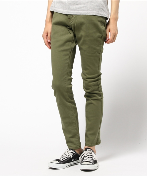 VIBGYOR（ヴィブジョー）の「VIBGYOR Select/ カラースキニーパンツ（チノパンツ・メンズ・その他4/ブラック/カーキ/ブルー/グリーン/ホワイト/ピンク/その他2/その他3/ベージュ/その他1/ワイン/マスタード/サックスブルー/チャコールグレー/サンドベージュ・MEDIUM/LARGE/X-LARGE/SMALL）」の6枚目の写真