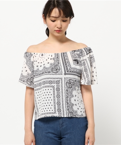 VENCEEXCHANGE(ヴァンスエクスチェンジ)の「フレアオフショルトップス(Tシャツ/カットソー・レディース・ホワイト/オフホワイト/ブルー/その他35/ブラック・MEDIUM)」の6枚目の写真