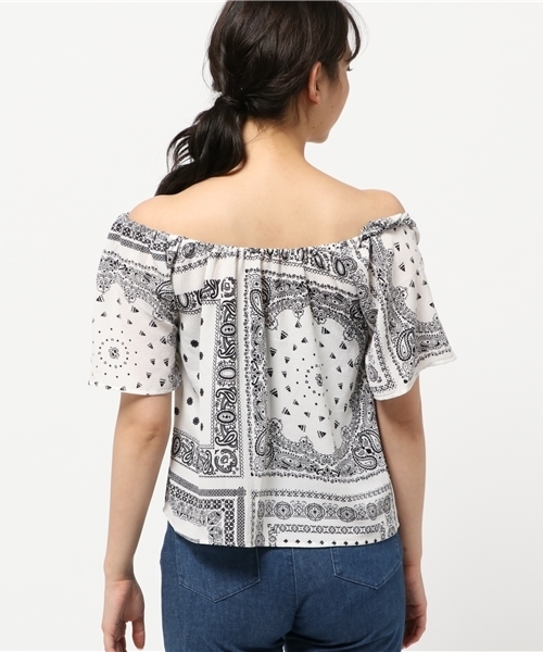 VENCEEXCHANGE(ヴァンスエクスチェンジ)の「フレアオフショルトップス(Tシャツ/カットソー・レディース・ホワイト/オフホワイト/ブルー/その他35/ブラック・MEDIUM)」の8枚目の写真