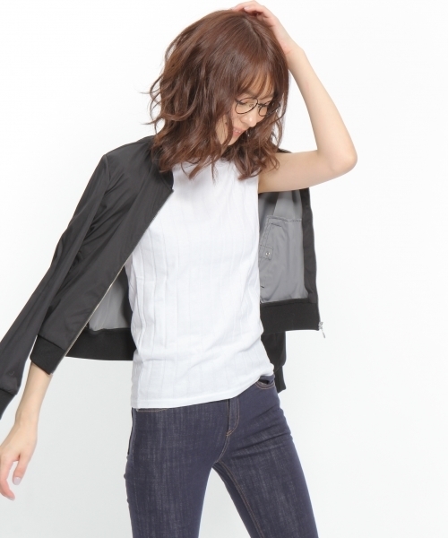 LAKOLE(ラコレ)の「【吸水速乾】ワイドリブノースリーブトップス / LAKOLE(タンクトップ・レディース・ブラック/アイボリー/カーキ/ホワイト/グレー・MEDIUM/SMALL/LARGE)」の2枚目の写真