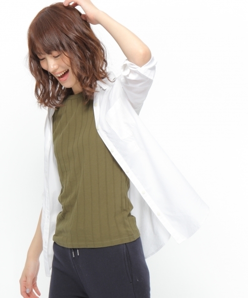 LAKOLE(ラコレ)の「【吸水速乾】ワイドリブノースリーブトップス / LAKOLE(タンクトップ・レディース・ブラック/アイボリー/カーキ/ホワイト/グレー・MEDIUM/SMALL/LARGE)」の6枚目の写真