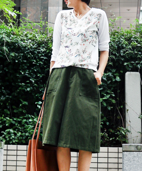 Lilou＆Lily（リルアンドリリー）の「【Lilou＆Lily/リルアンドリリー】 salle de bal別注チノベイカースカート（スカート・レディース・オリーブ/チャコール・38/36）」の13枚目の写真