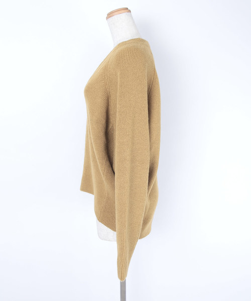 UR'S（ユアーズ）の「Vﾈｯｸｺｸｰﾝﾆｯﾄﾌﾟﾙｵｰﾊﾞｰ（ニット/セーター・レディース・ブラック/ベージュ/パープル/オフホワイト/マスタード/ラベンダー/杢グレー/ピンク系その他・FREE）」の11枚目の写真