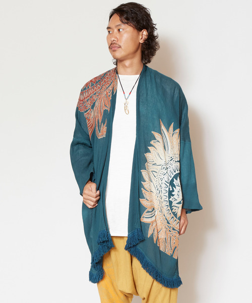 チャイハネ（チャイハネ）の「【チャイハネ】yul トライバル柄フリンジMEN'Sカーディガン（カーディガン/ボレロ・メンズ・ホワイト/ブラック/ブルー/イエロー/カーキ/ライトグレー/ブラック×ブルー/ターコイズブルー/パープル/グリーン系その他/ベージュ/ダークブラック/ダークブルー/ライトカーキ・FREE）」の13枚目の写真