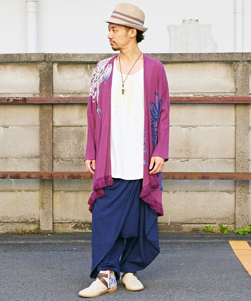 チャイハネ（チャイハネ）の「【チャイハネ】yul トライバル柄フリンジMEN'Sカーディガン（カーディガン/ボレロ・メンズ・ホワイト/ブラック/ブルー/イエロー/カーキ/ライトグレー/ブラック×ブルー/ターコイズブルー/パープル/グリーン系その他/ベージュ/ダークブラック/ダークブルー/ライトカーキ・FREE）」の16枚目の写真