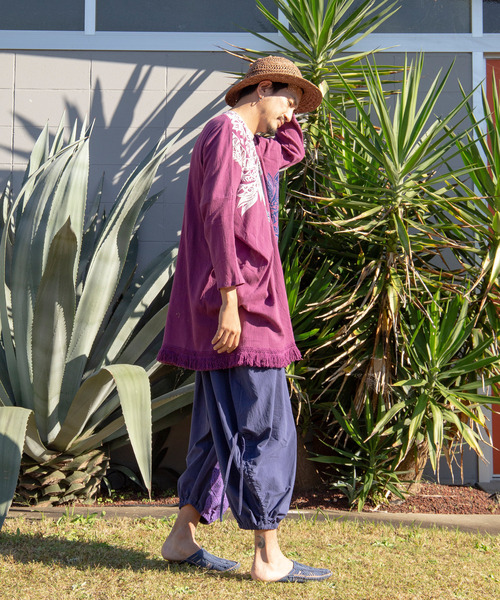 チャイハネ（チャイハネ）の「【チャイハネ】yul トライバル柄フリンジMEN'Sカーディガン（カーディガン/ボレロ・メンズ・ホワイト/ブラック/ブルー/イエロー/カーキ/ライトグレー/ブラック×ブルー/ターコイズブルー/パープル/グリーン系その他/ベージュ/ダークブラック/ダークブルー/ライトカーキ・FREE）」の21枚目の写真