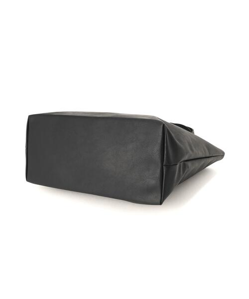 L.H.P(エルエイチピー)の「Basic NeoLeather ToteBag/ベーシックネオレザートートバッグ(トートバッグ・メンズ・ブラック/ダークブラウン/ネイビー/グレー/レッド/ブルー/ライトブラウン・FREE)」の12枚目の写真