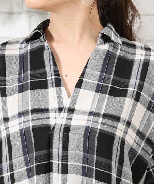 ROPE' PICNIC（ロペピクニック）の「チェックガラスキッパーブラウス（シャツ/ブラウス・レディース・ブラック系その他/グリーン系その他/ブルー系その他/ブルー系その他2・38/40）」の7枚目の写真