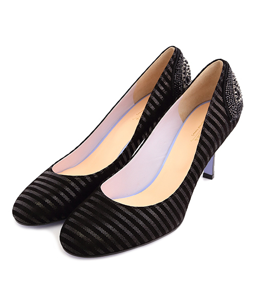 ODETTE E ODILE（オデットエオディール）の「オデット エ オディール/O ﾊﾞｯｸBIJ PS70∞ パンプス/0912/ch（パンプス・レディース・ブラック/ライトグレー/ライトピンク/レッド/ゴールド・22cm/22.5cm/23cm/23.5cm/24cm/24.5cm/25cm/21.5㎝）」の2枚目の写真