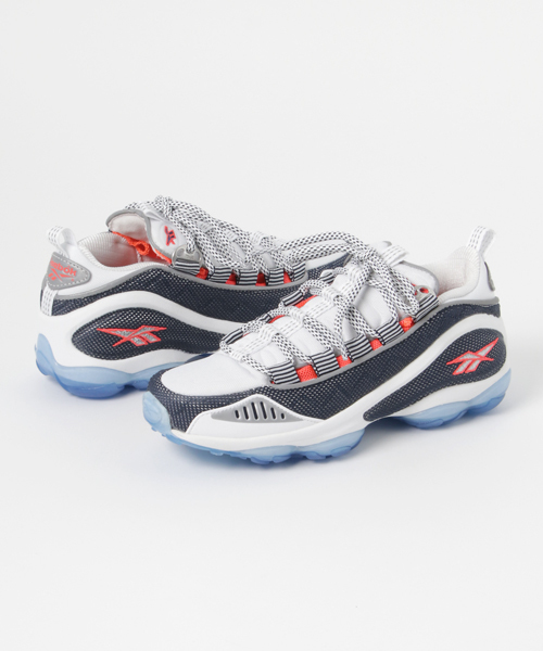 Reebok（リーボック）の「【復刻モデル】ディーエムエックスラン [DMX RUN 10] （スニーカー・メンズ・レッド/ホワイト/ブラック系その他/ホワイト系その他/ホワイト系その他2/ブラック×ホワイト/ブルー系その他・29.0cm/28.5cm/28.0cm/27.5cm/27.0cm/26.0cm/25.5cm/25.0cm/26.5cm/23.5cm/24.0cm/24.5cm/30.0cm/31cm/29.5cm）」の3枚目の写真