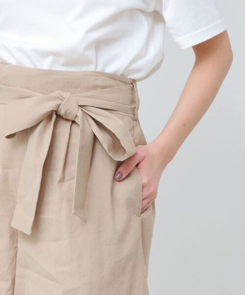 Liesse（リエス）の「バイオリネンストレッチキュロットパンツ（その他パンツ・レディース・ベージュ/ネイビー/カーキ・M/S）」の4枚目の写真