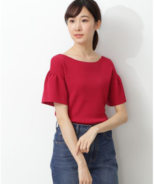 NATURAL BEAUTY BASIC（ナチュラルビューティーベーシック）の「[洗える]フレアスリーブニット（ニット/セーター・レディース・ネイビー/レッド/オフホワイト・MEDIUM）」の3枚目の写真