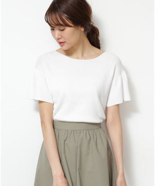 NATURAL BEAUTY BASIC（ナチュラルビューティーベーシック）の「[洗える]フレアスリーブニット（ニット/セーター・レディース・ネイビー/レッド/オフホワイト・MEDIUM）」の20枚目の写真