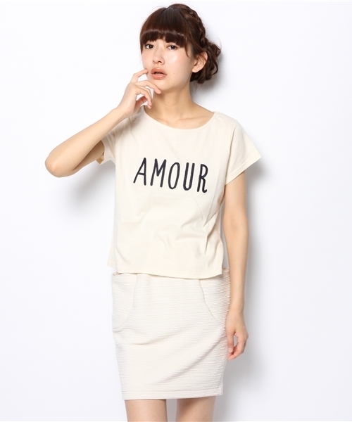 Chico（チコ）の「AMOUR刺繍T（Tシャツ/カットソー・レディース・ホワイト/ネイビー/グレー・FREE）」の2枚目の写真