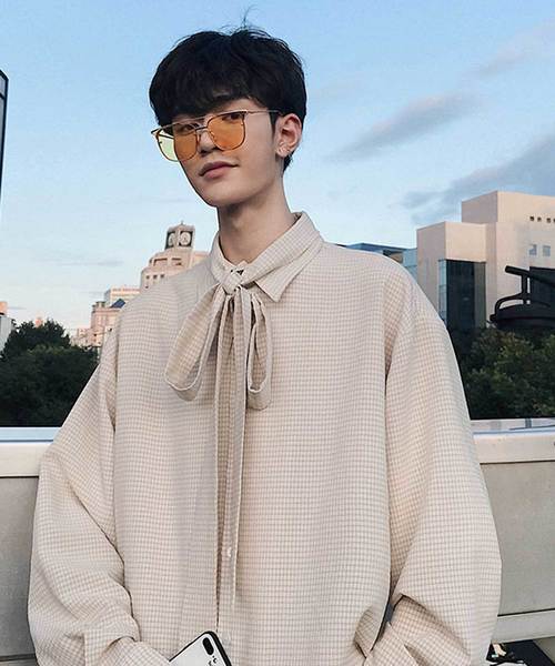 MGV（エムジーヴィー）の「【MGV】シジラチェックオーバーサイズボウタイつきデザインシャツ（シャツ/ブラウス・メンズ・ブラック/ベージュ・MEDIUM/LARGE/X-LARGE）」の3枚目の写真