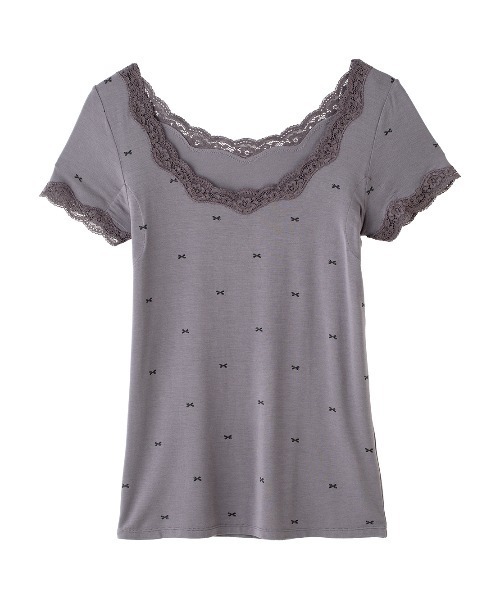 PEACH JOHN（ピーチジョン）の「【保湿加工の生地がフィット！抗菌防臭・消臭加工した汗取りパッド付き】Ｉｔ’ｓモイスティ半袖（インナーウェア/肌着・レディース・ブラック/ネイビー/オフホワイト/ピンク/ブラック系その他/グレー/ホワイト系その他/ピンク系その他/チャコール/ブルー/スモークピンク/ホワイト系その他2/ライトピンク/グレー系その他/チャコールグレー/ホワイト×グレー/コーラルピンク/ブラック×ピンク/ダークグレー/ヘザーチャコール/スミクロ/ホワイト×ピンク/ライトベージュ/ライトグレー/チャコールグレー×ブラック/ダークネイビー・SMALL/MEDIUM/LARGE）」の15枚目の写真