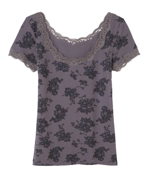 PEACH JOHN（ピーチジョン）の「【保湿加工の生地がフィット！抗菌防臭・消臭加工した汗取りパッド付き】Ｉｔ’ｓモイスティ半袖（インナーウェア/肌着・レディース・ブラック/ネイビー/オフホワイト/ピンク/ブラック系その他/グレー/ホワイト系その他/ピンク系その他/チャコール/ブルー/スモークピンク/ホワイト系その他2/ライトピンク/グレー系その他/チャコールグレー/ホワイト×グレー/コーラルピンク/ブラック×ピンク/ダークグレー/ヘザーチャコール/スミクロ/ホワイト×ピンク/ライトベージュ/ライトグレー/チャコールグレー×ブラック/ダークネイビー・SMALL/MEDIUM/LARGE）」の10枚目の写真