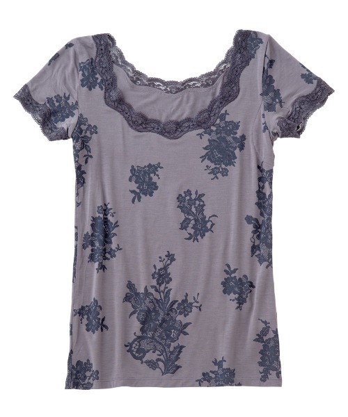 PEACH JOHN（ピーチジョン）の「【保湿加工の生地がフィット！抗菌防臭・消臭加工した汗取りパッド付き】Ｉｔ’ｓモイスティ半袖（インナーウェア/肌着・レディース・ブラック/ネイビー/オフホワイト/ピンク/ブラック系その他/グレー/ホワイト系その他/ピンク系その他/チャコール/ブルー/スモークピンク/ホワイト系その他2/ライトピンク/グレー系その他/チャコールグレー/ホワイト×グレー/コーラルピンク/ブラック×ピンク/ダークグレー/ヘザーチャコール/スミクロ/ホワイト×ピンク/ライトベージュ/ライトグレー/チャコールグレー×ブラック/ダークネイビー・SMALL/MEDIUM/LARGE）」の17枚目の写真