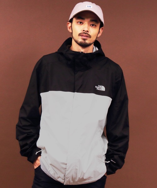 THE NORTH FACE(ザノースフェイス)の「THE NORTH FACE ベンチャー2ジャケットライト(マウンテンパーカー・メンズ・グレー/グリーン/ネイビー/ブラック×グレー/ブラック×レッド/ブラック/ブルー系その他/イエロー/ブルー系その他2/レッド/エンジ/マスタード/ダークグレー/グリーン系その他/ヘザーチャコール/ブルー系その他3/グリーン系その他2/ブラック系その他/ブラック系その他2/グレー系その他/グレー系その他2/ブルー系その他4/ブルー系その他5/レッド系その他/ブルー系その他6・SMALL/MEDIUM/LARGE/X-LARGE/XX-LARGE/X-SMALL)」の3枚目の写真