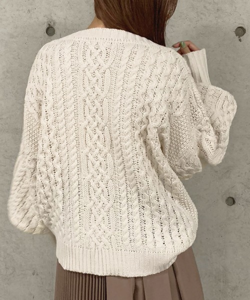 apres jour mignon(アプレジュールミニョン)の「ケーブルキーネックニット【ZOZOTOWN限定アイテム】(ニット/セーター・レディース・アイボリー/スモークピンク/モカ・フリー)」の9枚目の写真