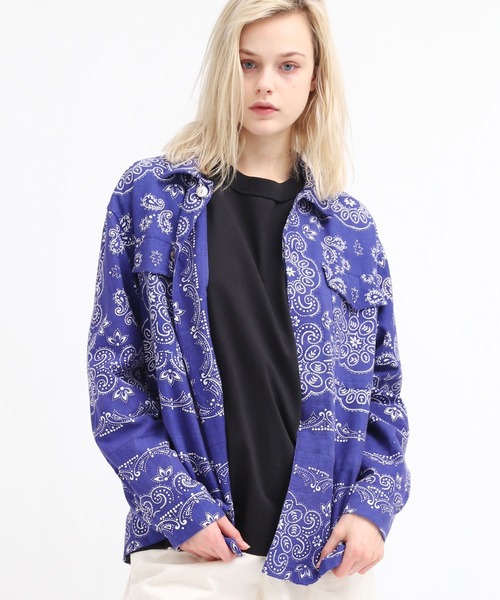 RNA（アールエヌエー）の「J1932 バンダナALLオーバージャケット（その他アウター・レディース・ネイビー/レッド/ベージュ・MEDIUM）」の3枚目の写真