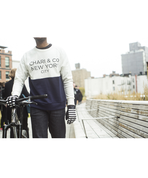 BEAMS T（ビームスティー）の「CHARI&CO NYC / Bitone スウェット（スウェット・メンズ・ホワイト/チャコールグレー/レッド・MEDIUM/LARGE/SMALL）」の11枚目の写真