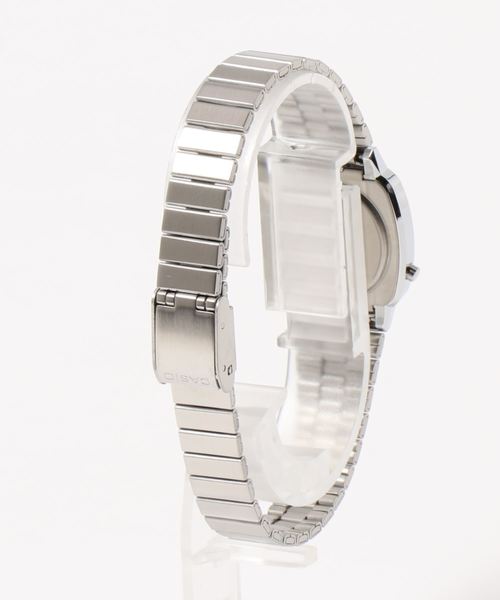 CASIO（カシオ）の「《CASIO（カシオ）》デジタルミニ　腕時計（デジタル腕時計・レディース・シルバー系その他/シルバー/シルバー系その他2/ボルドー・FREE）」の5枚目の写真