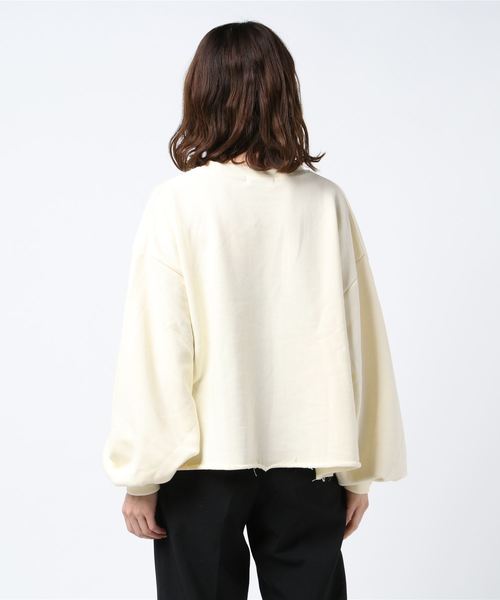 WEGO（ウィゴー）の「WEGO/カットオフカレッジビッグシルエットスウェット（スウェット・レディース・ベージュ/アイボリー・FREE）」の7枚目の写真