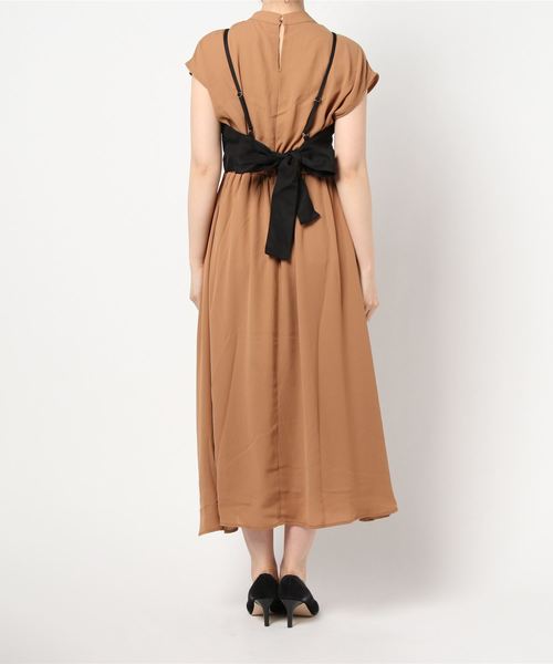 INTERPLANET（インタープラネット）の「【WEB限定】ジョーゼットビスチェ付きワンピース（ワンピース・レディース・ブラック/ベージュ/キャメル・FREE）」の6枚目の写真