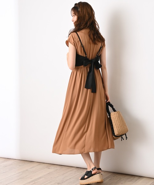 INTERPLANET（インタープラネット）の「【WEB限定】ジョーゼットビスチェ付きワンピース（ワンピース・レディース・ブラック/ベージュ/キャメル・FREE）」の9枚目の写真