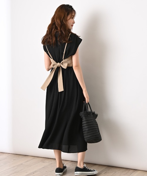 INTERPLANET（インタープラネット）の「【WEB限定】ジョーゼットビスチェ付きワンピース（ワンピース・レディース・ブラック/ベージュ/キャメル・FREE）」の17枚目の写真